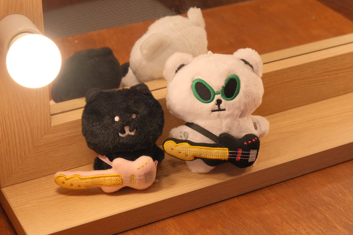 softyor_tor's tweet image. RT+팔로워 이벤트 

🛌포근포근 
마지막 연장 (~23일 22:00) GO(DM plz) 
이불(메론빵/핫케이크) 기타 가방 2종 재판 

🥞일부 한정판매 / 마지막 판매 (기타 가방)
🍈엔젤클럽 / 굿바이세일과 합배송 가능 (공지필독)
윗치폼 witchform.com/deposit_form/9…
홈 softyor.kr/shop_view?idx=…