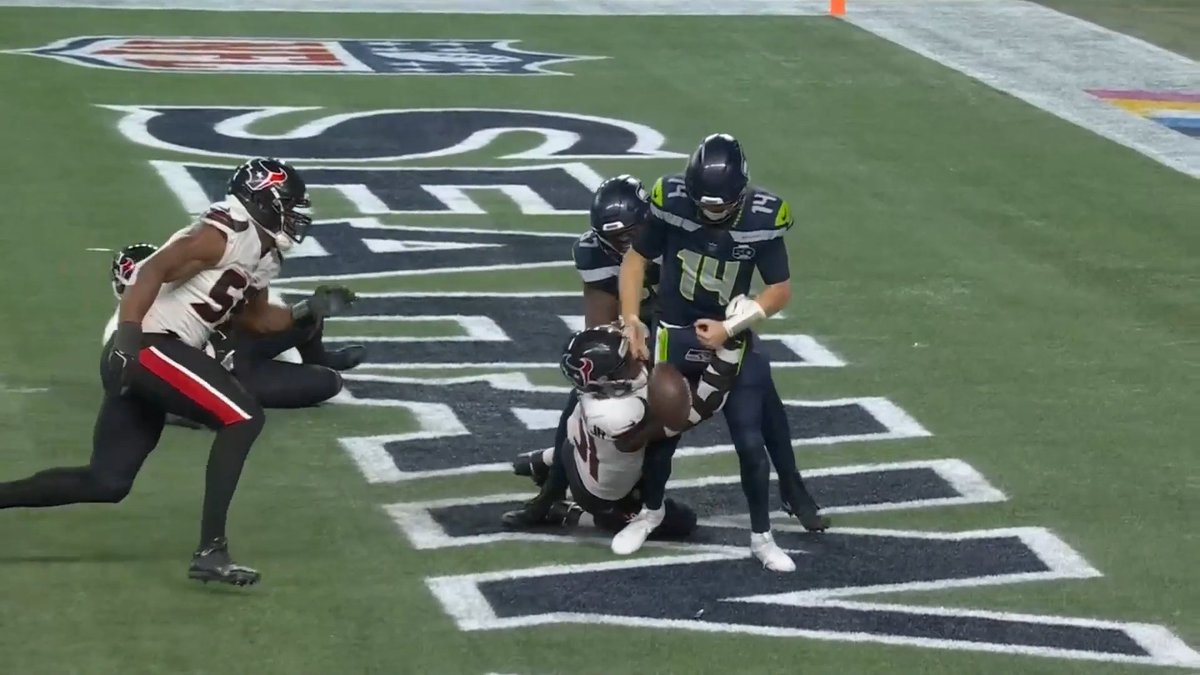 Will Anderson Jr. just caused Sam Darnold to fumble in the end zone, leading to a Texans TD 🔥 