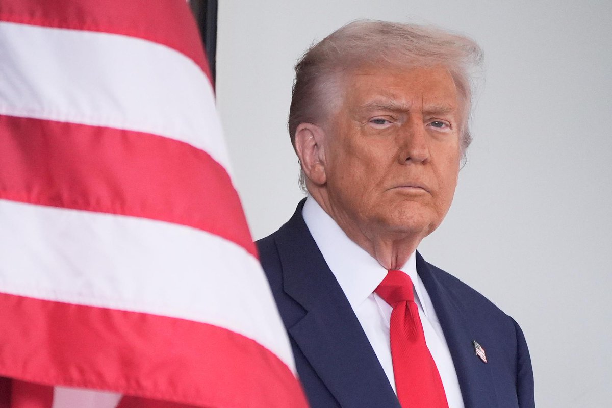 Local12's tweet image. Thoughts on the results?

Trump approval slips, Ohio races tighten in new BGSU politics poll: bit.ly/3Jg4ylq