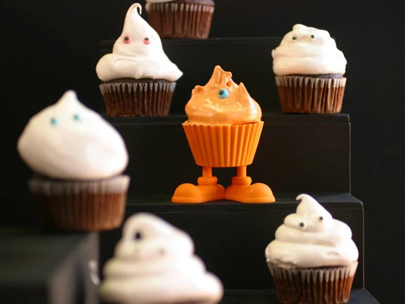 NicolesChoice1's tweet image. HALLOWEEN CUPCAKES Too Cute to Eat (3)
- Wicked Witch
- Monster Mouth
- Devil's Food
- Ghouly Ghosts &amp;amp; Goblins

#halloweencupcakes #halloween #cupcakes #halloween2025 #desserts #halloweendesserts