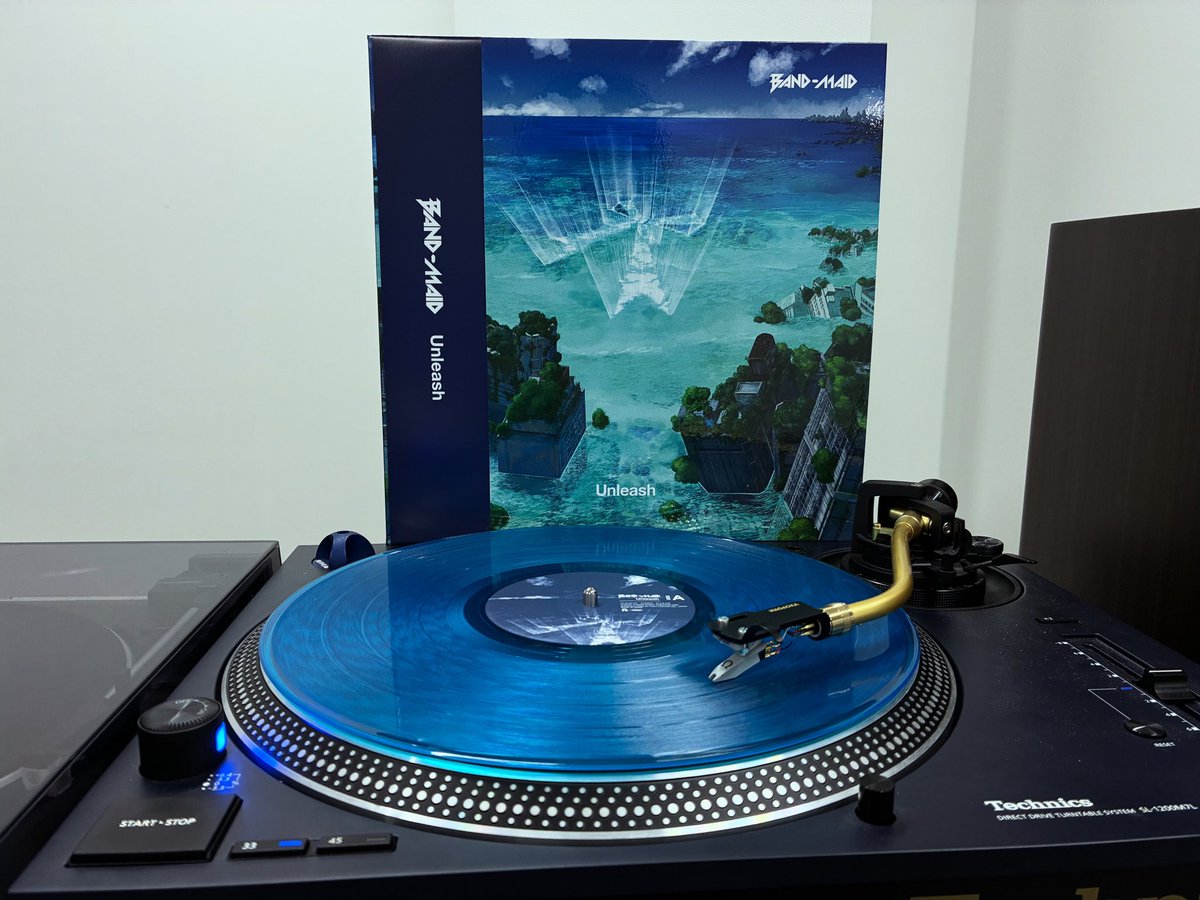 BAND-MAIDの生産限定アナログレコード盤の 5枚セット NEWS] 2025/11/1(土)「レコードの日day1」に、BAND-MAID過去3