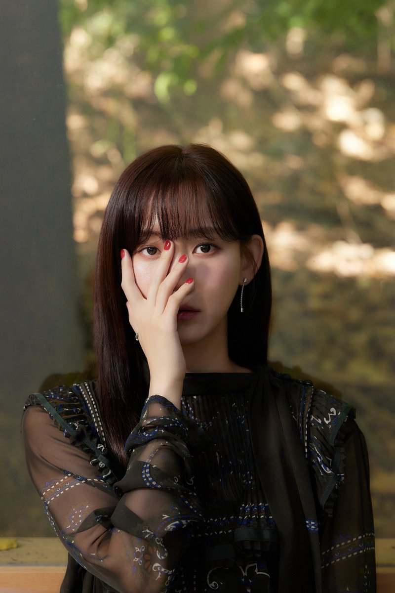 seokbeenie's tweet image. #ShinHyunBeen is up for Best Supporting Actress nomination at the 46th Blue Dragon Film Awards for her role in #TheUgly! 😍🥹

So proud of you, Hyunbeenie!! Congratulations!! #곽현빈