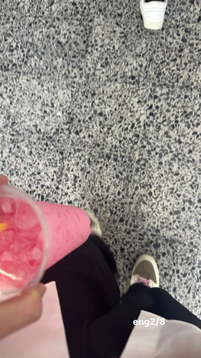 ThaiChayanon_th's tweet image. วันนี้มาเป็นกำลังใจให้พี่ปีสามคนเก่งง ✨
#ไฟนอลนี้น้องไทยขอเต็มเต็ม
#THAIchayanon @thaichayanon
1/8 ✅
2/8 ✅
ขอให้การสอบครั้งนี้ราบรื่นไม่มีสะดุด มีพลังกาย พลังใจเปี่ยมล้น สอบได้เหมือนที่ใช้ความตั้งใจในการทบทวนความรู้ ไม่เจ็บป่วยและสุขภาพแข็งแรงตลอดช่วงสอบเลยนะคะ…