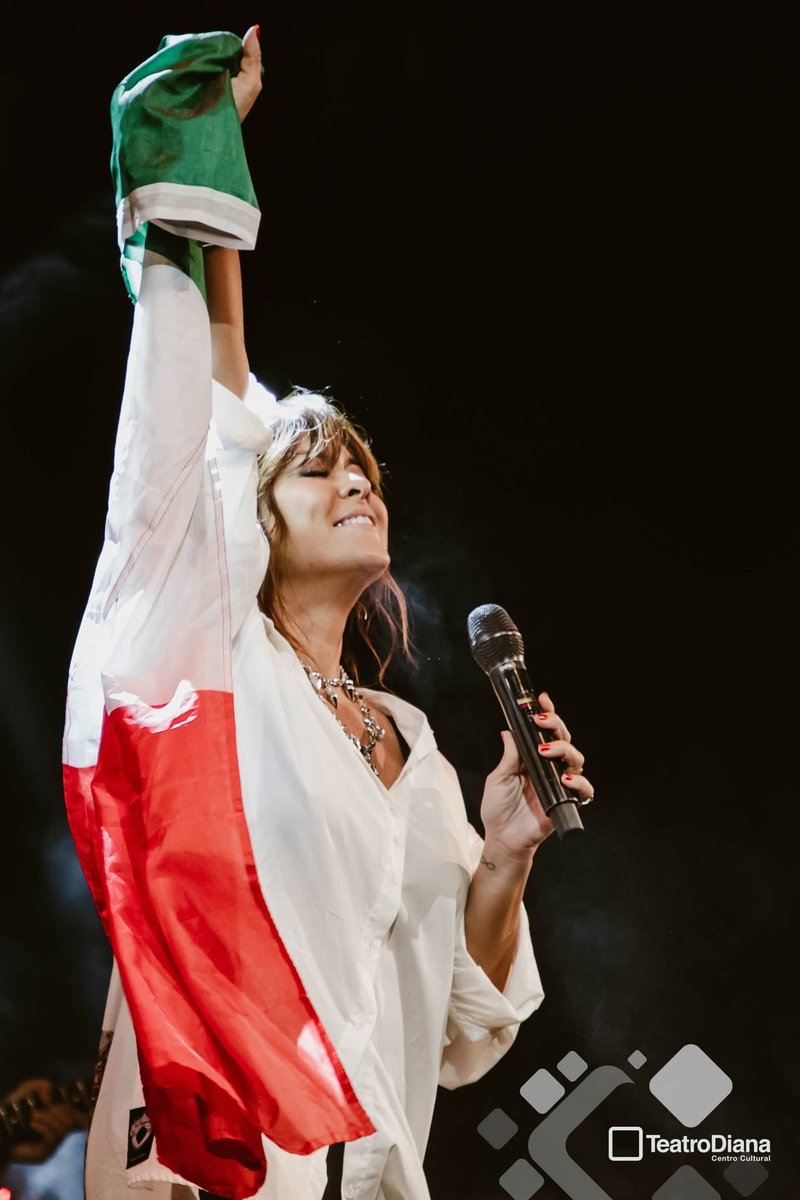vane_garcg's tweet photo. @vanesamartin_ 😻 https://t.co/0hDTK9yX4r