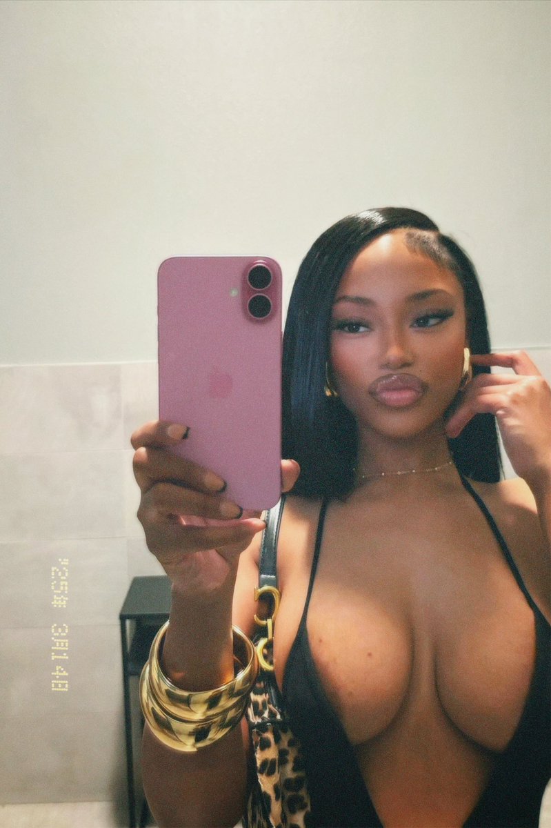 💋