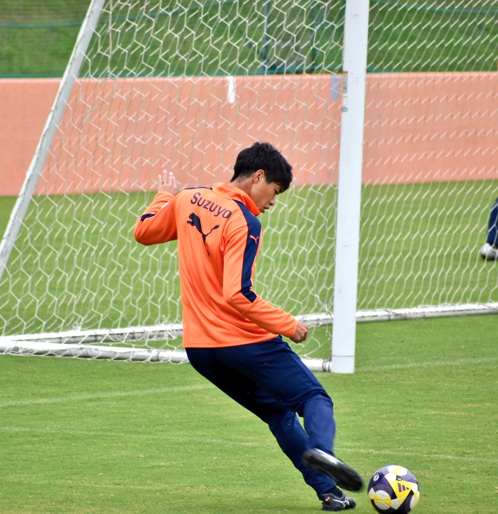 siiy256815's tweet image. わたしは知っている

いつも早めに入ってきてアップしながら皆を待っている事を

てか寒っ！！！:( ;´꒳`;):

暑かった三保活が
もう寒いのか……🥶

 #清水エスパルス
 #羽田健人