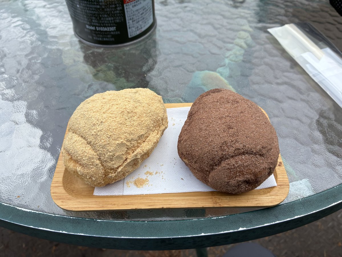 恒例のニュウ⛰️高見石⛰️トレッキング。今回は白駒荘に一泊してのんびり楽しみました😊食事も美味しかったし、お風呂も気持ち良かったです！でも今日のニュウ⛰️ガスってました😢
#白駒荘
#ニュウ