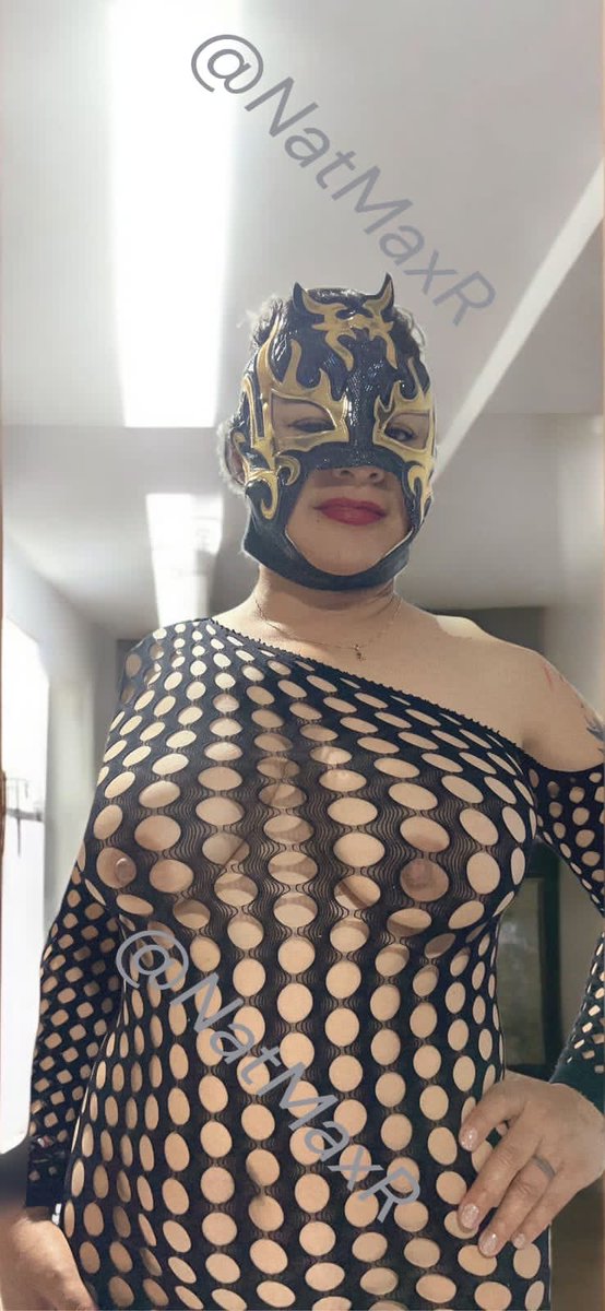 Excelente noche amigos

¿Les gustan mis tetas? Los leo 
#SuAmigaNat