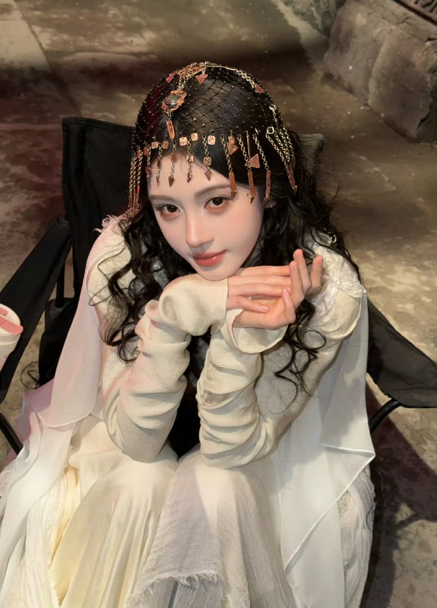 jujingyi__kiku's tweet photo. 阿黛🐚 https://t.co/bQFna0VQt4