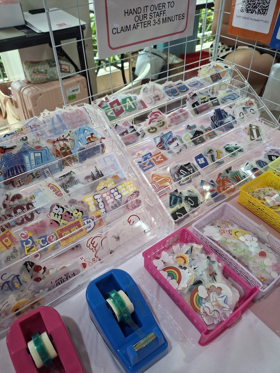 Customize your own tote or pouch
with icons inspired by SB19, TWICE, SVT and Taylor Swift!

📍 The Everything Else Market
📅 October 21–22, 2025

💫 Come vibe, create, and claim in minutes!
#UPDiliman #updilimancampus #SB19xATIN #SEVENTEEN #TWICE #taylorswift #fandom