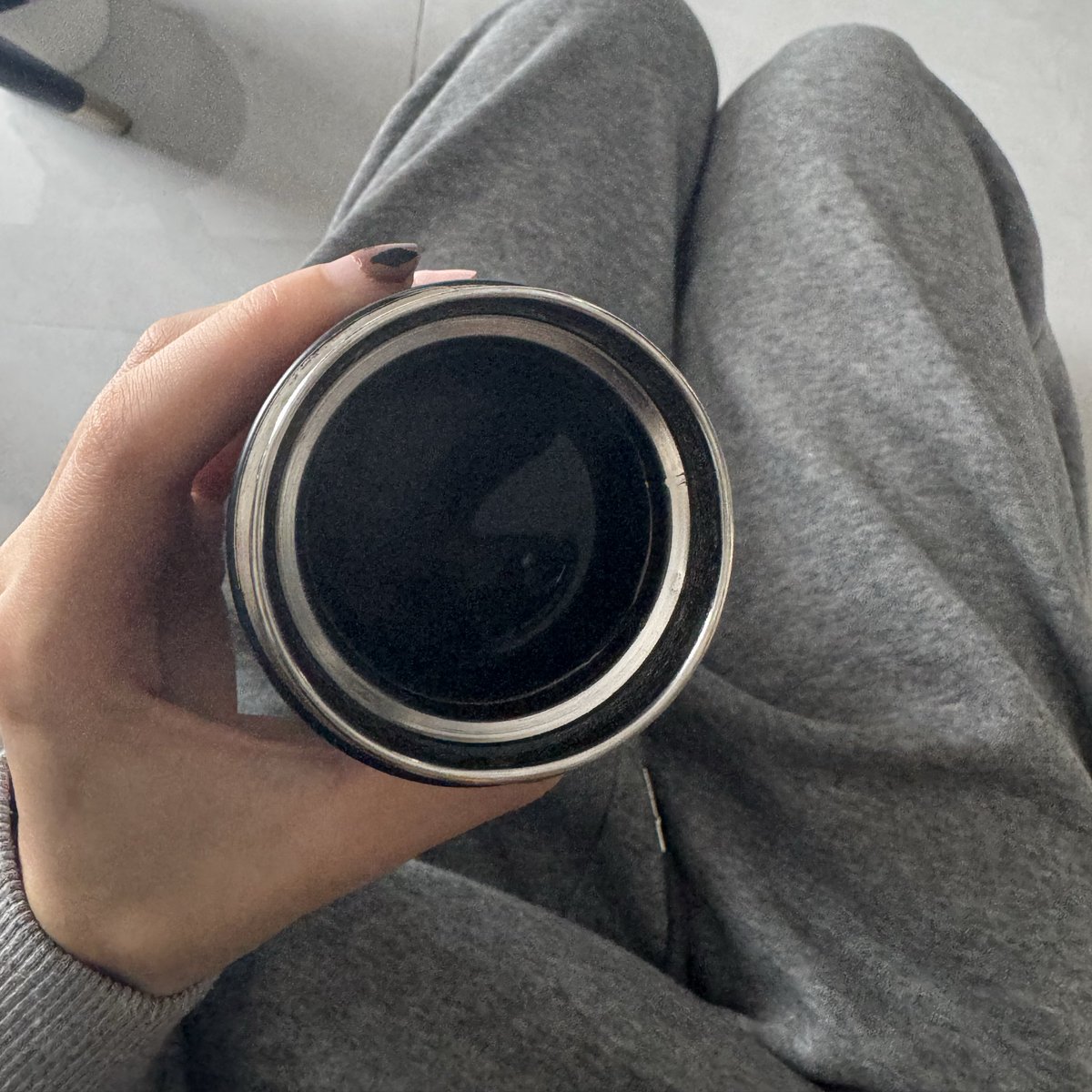 谁懂保温杯里看不到茶水
喝的时候又怕烫嘴 https://t.co/VCfdjDqjiX