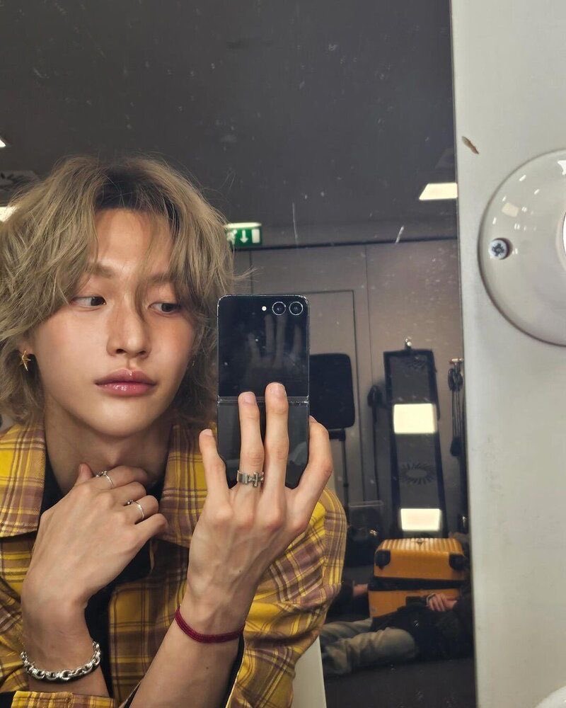 กำลังจะได้เห็นวอนบินผมบลอนด์อีกรอบแล้วอะ ㅜㅡㅜ ชอบมากเลย