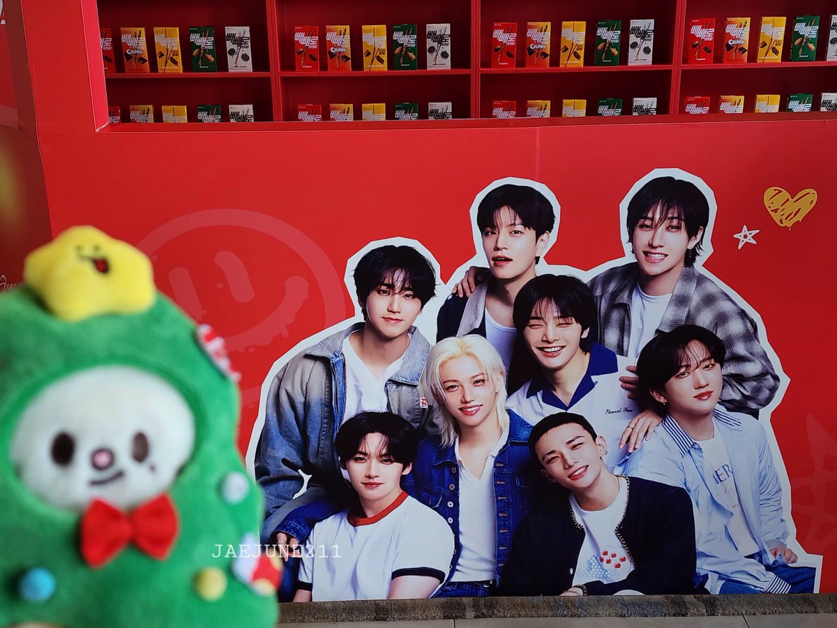jaejune211's tweet image. SKZ ×PEPERO 🥰❤️

#PEPERO #L7hotel 
@Pepero_Official @l7_hotels
