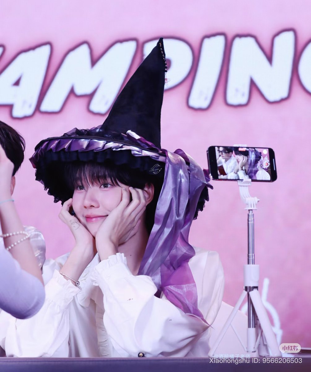 daisylyys's tweet image. ยัยวิเวียนของแม่ เมจิกออนพนเลยได้มั้ย 😭😭😭