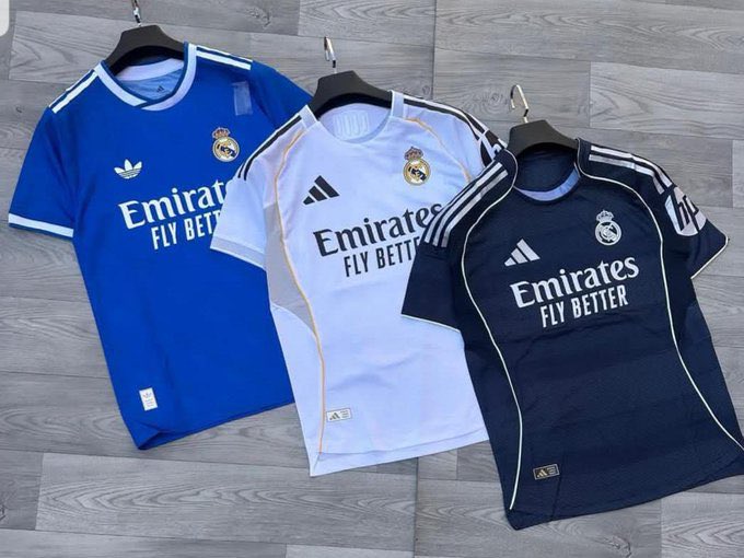 Club jerseys 

Price: ₦14k

Location kaduna, delivery nationwide call-08100602313 
WhatsApp- wa.me/2348100602313