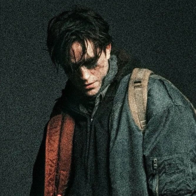 whyyyzed's tweet photo. james gunn please #superbat https://t.co/RmL1kOvbPT