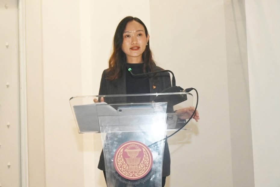 LookkateChonth1's tweet image. เมื่อวันที่ 17 ต.ค.ที่ผ่านมา คณะกรรมาธิการการพัฒนาการเมือง การสื่อสารมวลชน และการมีส่วนร่วมของประชาชน สภาผู้แทนราษฎร ร่วมกับคณะกรรมการนักนิติศาสตร์สากล (ICJ) จัดงานเสวนา “กฎหมาย Anti-SLAPP กับมาตรฐานสิทธิมนุษยชนสากล อนาคตความหวัง เสรีภาพในการแสดงออก”…