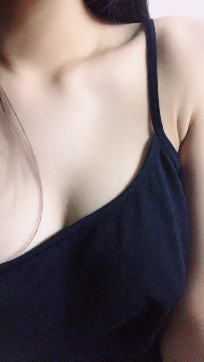 Twitterで祭り状態のこのＳＮＳサイト鬼やばたんｗ無料だしみんなあんなエロいなんてww→bit.ly/3poNpX9リリースされたばっかで男少ないから女が男を取り合い中ｗｗ急げｗ