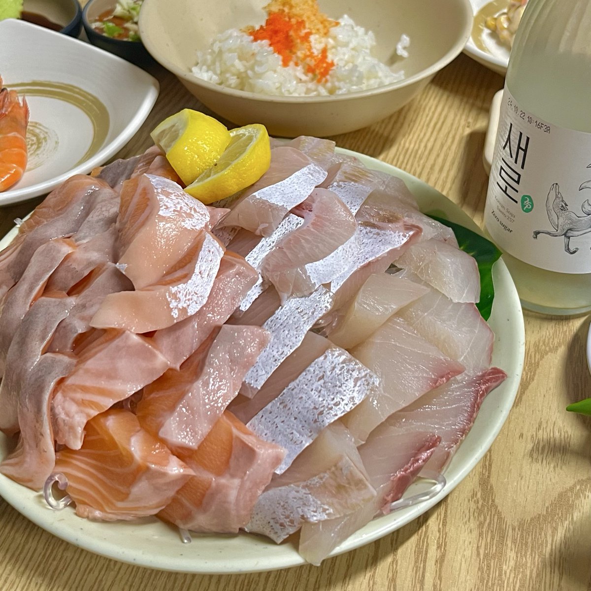 imawa_sukisa's tweet photo. 아제발 기름장 딱 발라가지고 백김치 돌돌말아 https://t.co/INJuivHmoT