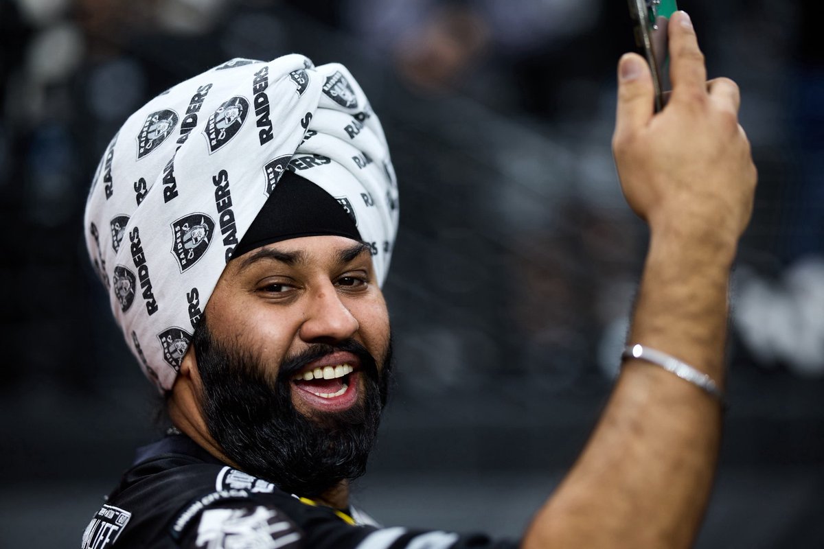 Raider Singh (@raveenb) on Twitter photo Being a Raider fan means we’re built different.
We wear our loyalty like armor, thick skin, strong hearts, and 100% commitment to the Shield.
Win, lose, or tie.. <a href="/Raiders/">Las Vegas Raiders</a> till I die! 🏴☠️🏴☠️🏴☠️
📸 Credit: <a href="/raidersdp/">Dapperdan</a>
#RaiderNationForever #CommitmentToExcellence #raiders #RN4L Being a Raider fan means we’re built different.
We wear our loyalty like armor, thick skin, strong hearts, and 100% commitment to the Shield.
Win, lose, or tie.. <a href="/Raiders/">Las Vegas Raiders</a> till I die! 🏴☠️🏴☠️🏴☠️
📸 Credit: <a href="/raidersdp/">Dapperdan</a>
#RaiderNationForever #CommitmentToExcellence #raiders #RN4L