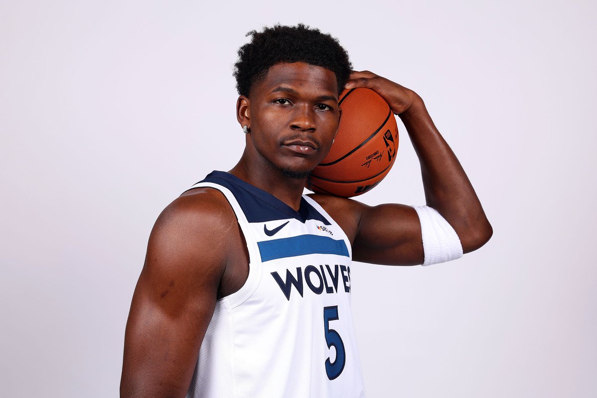 JustFreshKicks's tweet image. Anthony Edwards posted his goals for the upcoming NBA season 👀🍿