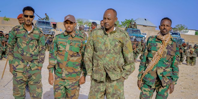 Taliyaha Guutada Danab ee ciidanka difaaca Puntland Jimcaale Jaamac Takar ayaa ka hadlay dagaalka ka socda buuraleeyda Cal-miskaad ee gobolka Bari iyo heshiiskii dhawaan dhexmaray Puntland iyo Somaliland.

horseedmedia.net/gen-jimcaale-o…
