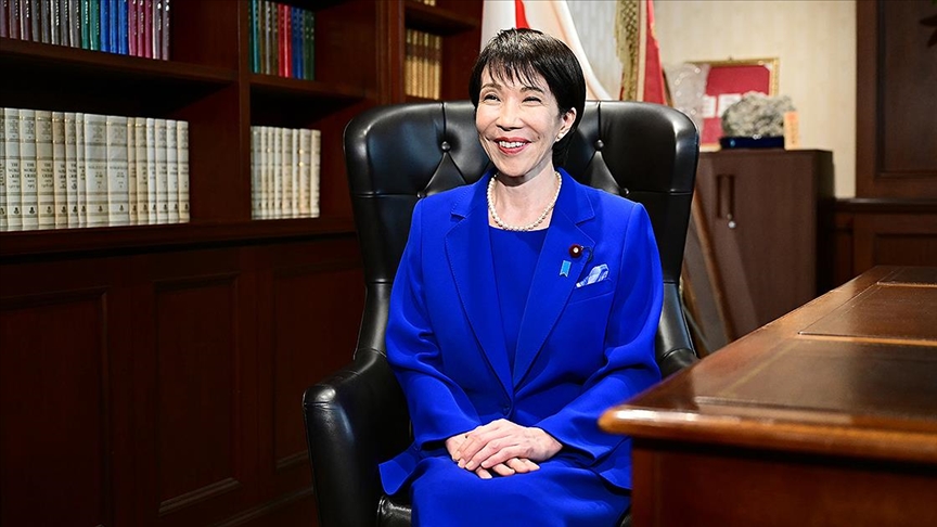 anadoluajansi's tweet photo. Japonya’da iktidar partisi lideri Takaiçi Sanae, ülkenin ilk kadın başbakanı oldu

▪️ Liberal Demokrat Parti liderlik seçimlerini kazanan Takaiçi, meclis oylamasında 237 oy aldı
▪️ Rakibi Anayasal Demokrat Parti (CDP) lideri Noda Yoşihiko 149 oyda kaldı
▪️ 64 yaşındaki Takaiçi, Japonya tarihinde başbakan seçilen ilk kadın oldu

https://t.co/hp933pJThB