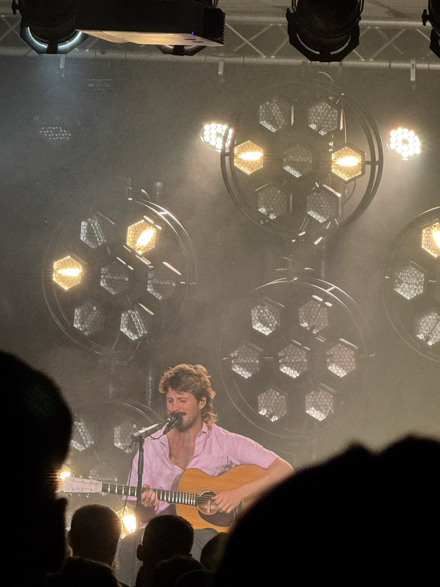 Amy 🩷💜💚 tweet media