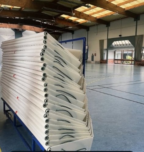 [Entraide]🤝 Le Rink de nos 1ère victoires à été mis à disposition du 2ème club de <a href="/seinemaritime/">Seine-Maritime</a>, situé à Saint Pierre de Varengeville
<a href="/ici_hnormandie/">ICI Normandie (Seine-Maritime - Eure)</a> A qui nous souhaitons une excellente progression et autant de réussite ! 😃
#rouenfloorballfamilly