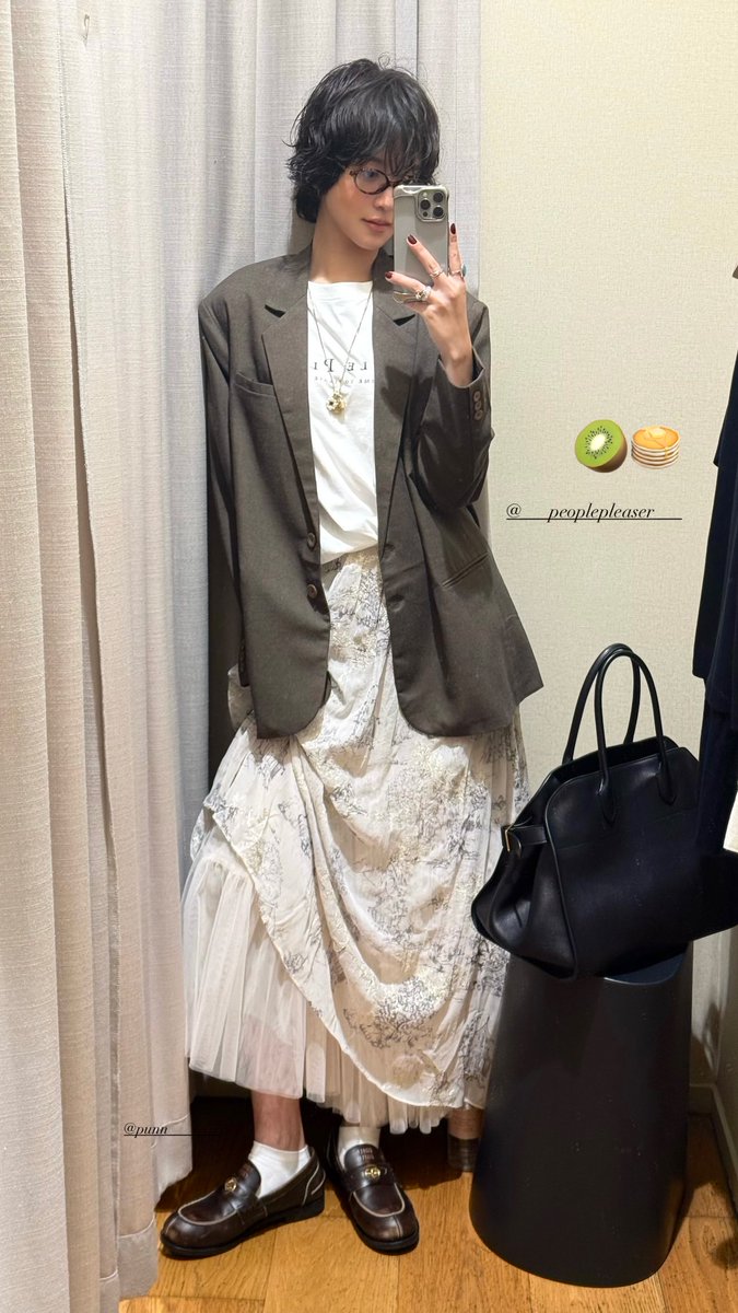 IG Story : punn_______ 
IG Story : juneiperb0i 

สาว พีเพิล พลีซเซอร์ เท่อย่างมีสไตล์ในแบบของตัวเอง

#punn 
#juneiperb0i
#peoplepleaser