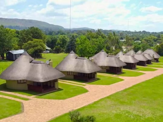 Raesetja123's tweet image. Impangele lodge in Krugersdrop This is for those who want to try out bush getaways on a low budget . First time for everything, this is for you. Less than R1000 per night.