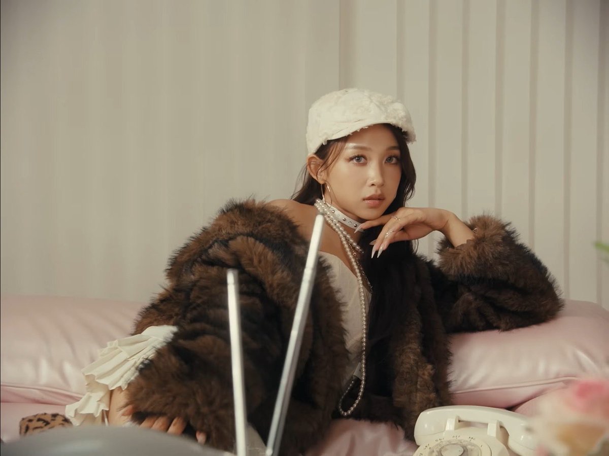 imarsu31's tweet photo. D-3
Solo debut - Dita

#Dita #LoveSoSweet
#DitaSoloDebut https://t.co/czQZJT0c9S