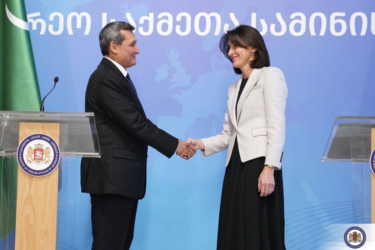 Honored to host 🇹🇲 FM Rashid Meredov in Tbilisi! 🇬🇪 &amp; Turkmenistan share strong ties and immense potential to deepen economic cooperation. Together, we can enhance Europe-Asia connectivity and benefit our peoples and the region. High-level meetings propel our partnership forward.