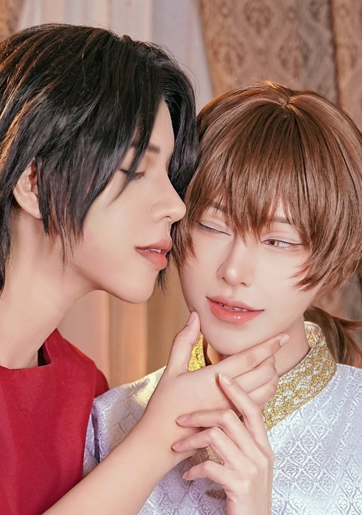 อาวขง : อะไรติดตาข้ารึ
เพ็ชร : อาจจะเป็นใจข้า
.
#อโยธยาเอยาวดี #เพ็ชรอาวขง #บิญทุ้งอาวขง