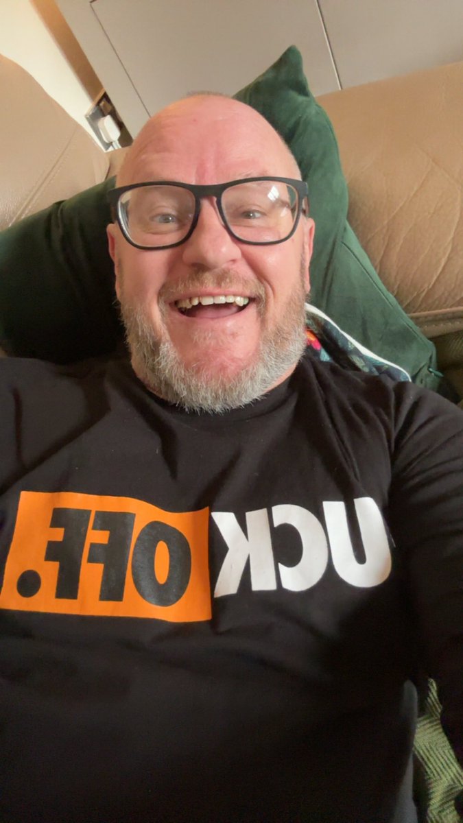 feasby_pau40842's tweet photo. Answered the front door to Mr Sainsbury’s my before and after picture… he said to me “great T-shirt, I had a similar T-shirt a few years ago” #fuckoff #lookintomyeyes https://t.co/Pa1XJre34W