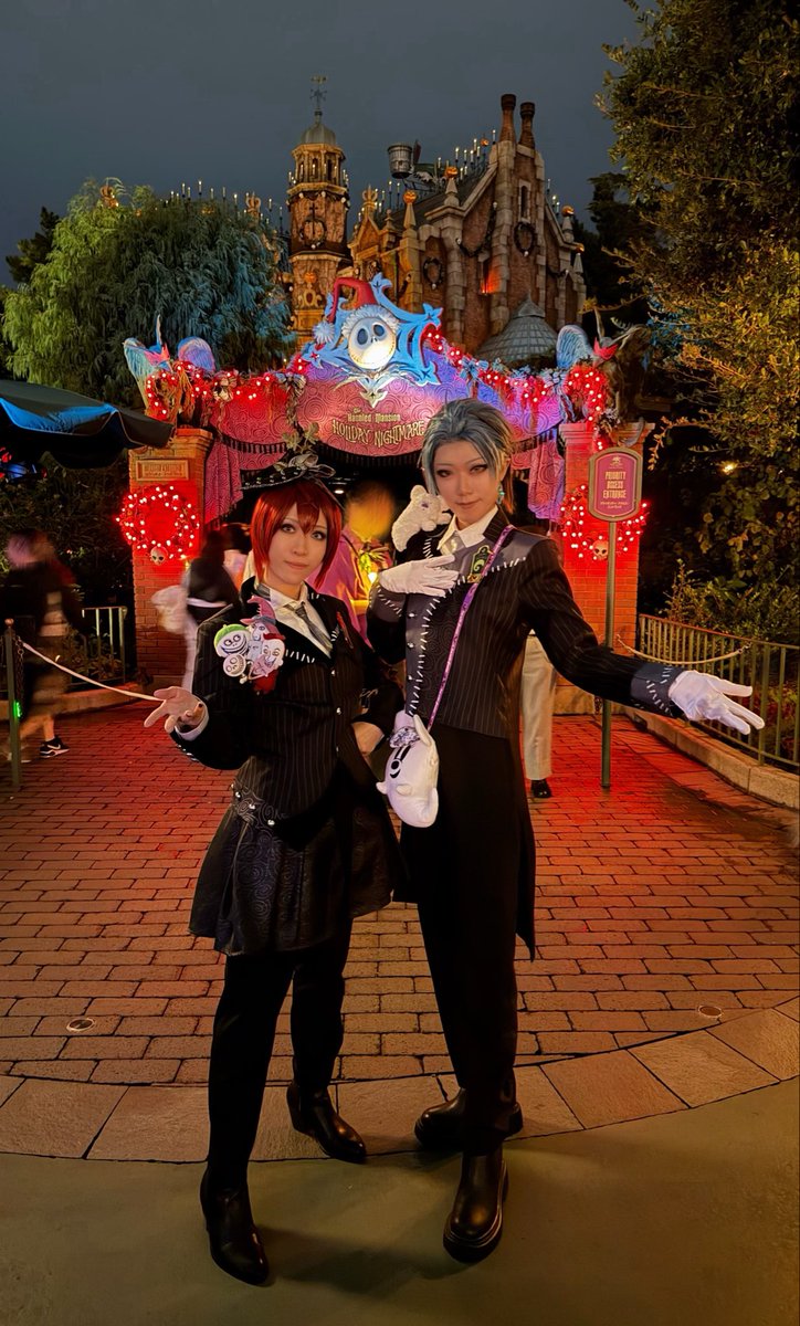 NBC🎃🌹🐬

🌹: HARU