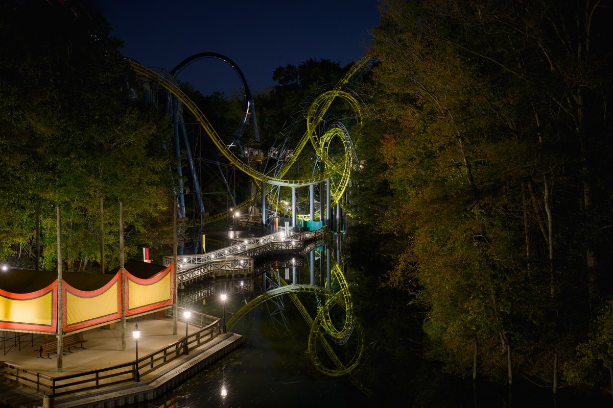 Don't often get the opportunity for night shots at <a href="/BuschGardensVA/">Busch Gardens Williamsburg</a> #rollercoasterphotography