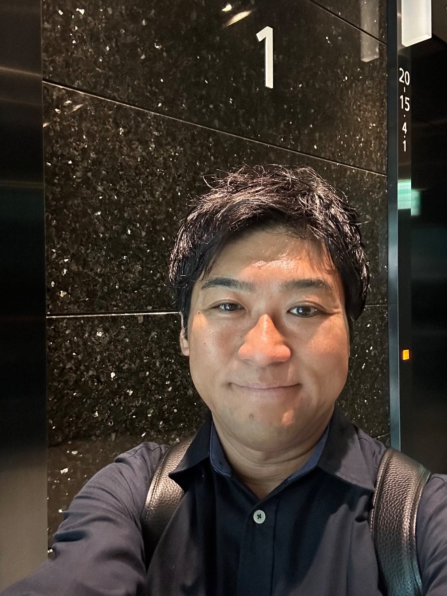 kimu_treeforest's tweet image. 【毎月のニヤニヤタイム】
通帳の残高が増えていくたびに、思わずニヤッとする。
そう、これは毎月の「家賃日」。
オーナーにだけ訪れる、ちょっとしたご褒美の時間です。
最初は誰でも不安です。
「本当に自分にもできるのか?」
「ローンなんて怖い…」
でも実際に一歩を踏み出してみると、…