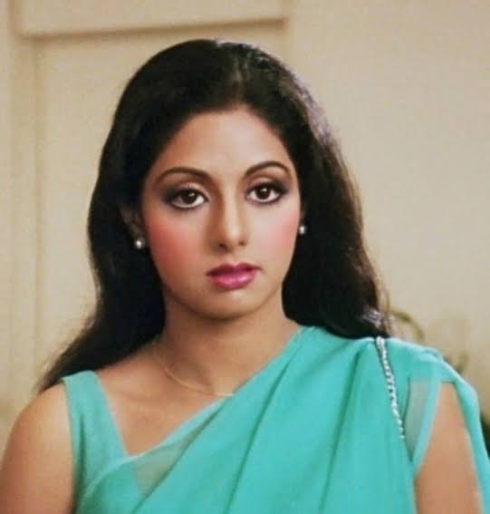 Sridevi...
She stole the whole limelight in innumerable other movies too...like Nagina, Lamhe, Chalbaaz, Sadma, English Vinglish...