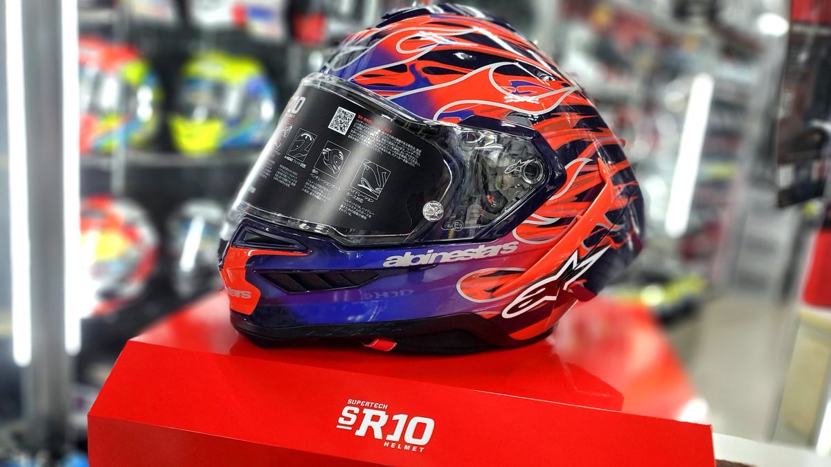新商品】 alpinestars / アルパインスターズ SUPERTECH R10 Helmet