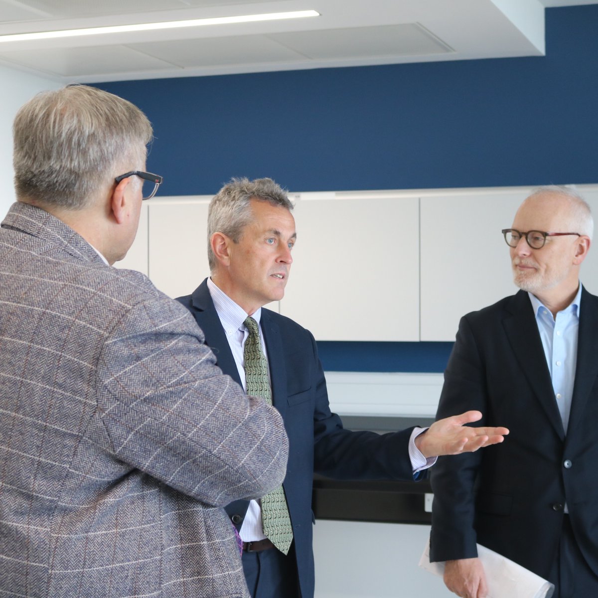 🔬It was a privilege to welcome Minister of State for Investment, Lord Jason Stockwood yesterday to visit the newly opened No.1 Birmingham Health Innovation Campus, just ahead of today's Regional Investment Summit in Birmingham.
