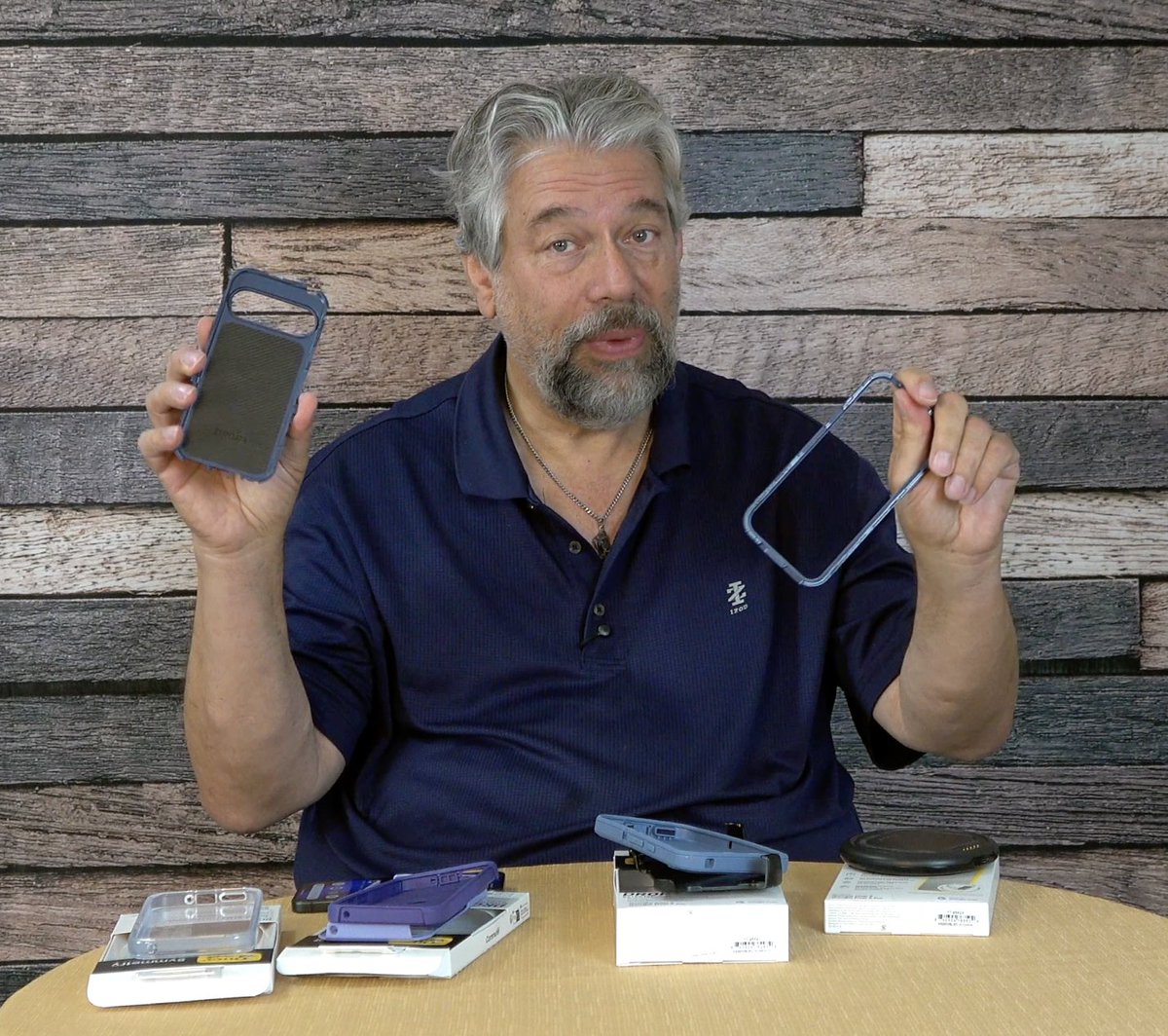 DaveTaylor's tweet image. When I told OtterBox that I had a new Google Pixel 9, they promptly sent me a range of cases to try out. Here's how they compared and which one turned out to be my favorite. Bonus: I also installed a screen protector: youtube.com/watch?v=VR2n63… #pixel9 #phonecases @OtterBox