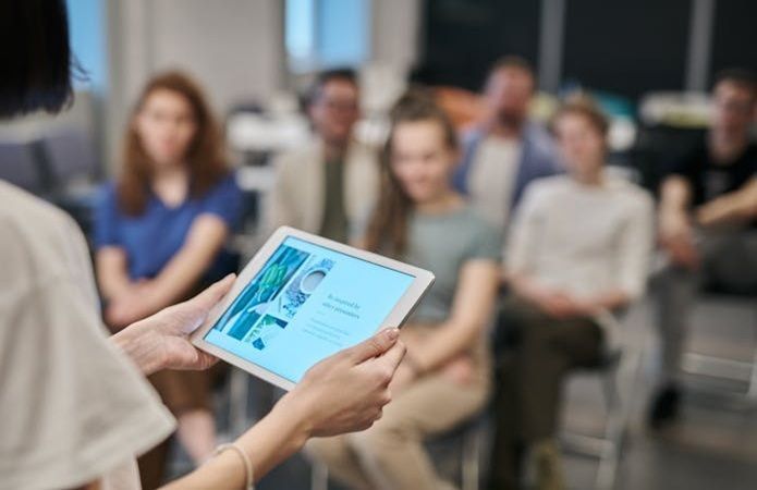 TargetTrgAssoc's tweet image. 🧠 Train-the-Trainer: Techniques That Help With Tough Audiences
Becoming a trainer isn’t just about delivering content it’s about facilitating change.
👉 buff.ly/GEkvNFo
#TrainTheTrainer #LearningAndDevelopment #FacilitationSkills #EngagingTraining #TrainingImpact