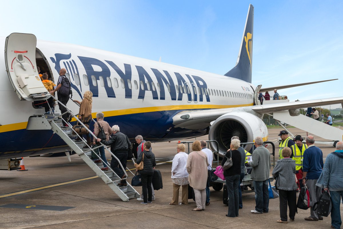 Passenger numbers have risen to 928,000 at #CardiffAirport, representing a 5% increase over the past year.

This is thanks to fantastic growth from TUI and Ryanair, who are offering even more flights and destinations.

Read the full story via our newsroom: bit.ly/summer-pr