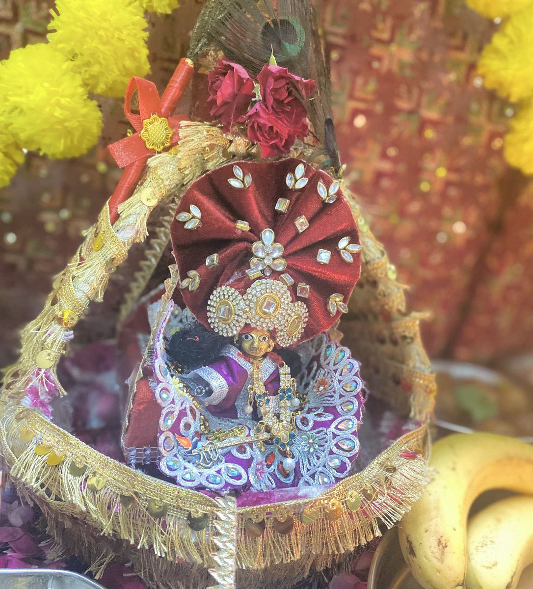 TechSageNews's tweet image. Nanad Ghar Anand Bhayo Jai Ho Nanad Laal ki, Hathi Ghoda Palaki Jai Kanhaiya Laal ki 🙌🏻🥳 #HappyJanmashtami