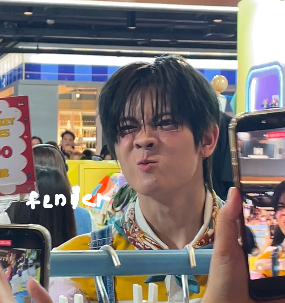 fender9643's tweet image. ผมมีมุอุ้ดแล้วค้าบบ

TLEFIRSTONE ONCE JOURNEY
#ToyStoryxTleFirstone