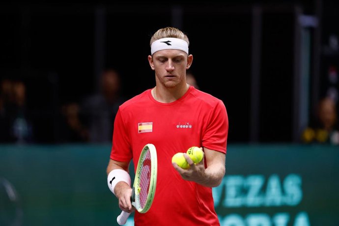 jmgmoron's tweet image. 🚨 Ha hablado DAVIDOVICH tras no estar en la lista de cuatro para las Finales de Copa Davis.

🗣️ "Estoy en mi mejor Ranking. Soy el 18 del mundo. Creo que merecía estar entre los cuatro convocados, con todo el respeto a mis compañeros. (...) Ferrer me llamó para comunicarme que…