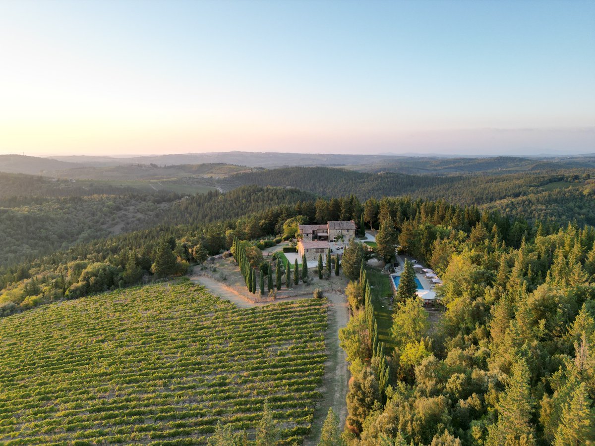 theguide_uk's tweet image. PL RT New: Win a £500 gift card to put towards a Tuscan villa holiday from @luxtravelbook #win #giveaway #Competition bit.ly/3IRmti9