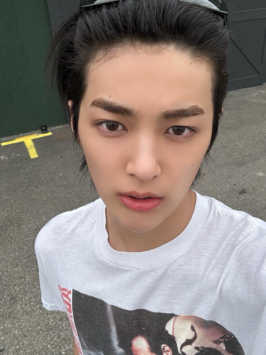 LULI KEONHO BICUDO SE ENCONTRA NO CHÃO NESSE EXATO MOMENTO