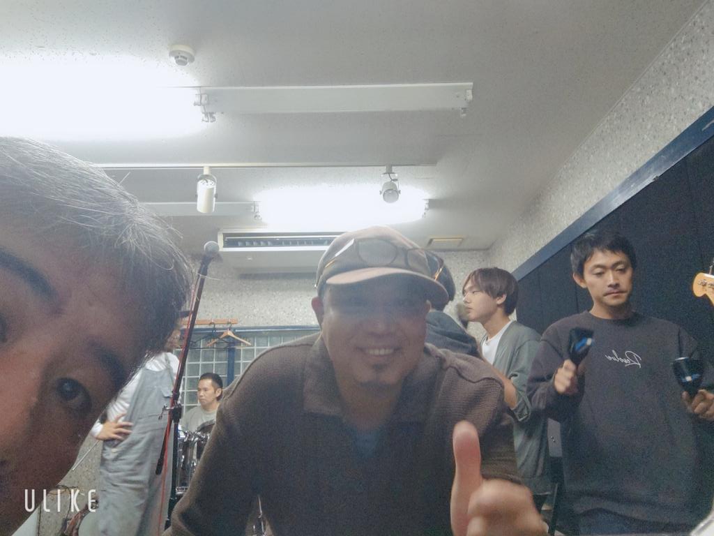 BooBooBoo0711's tweet image. 11月にやるイベントで みんなが「コバトンよさこい」を演奏してくれることになり リハーサル✨
いやぁ もう リハから楽しすぎる🎵
かわいいんだな~ これが!
めちゃくちゃロックでテンポがだんだん早くなるコバトンよさこいをお楽しみに‼️✨